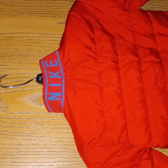ReD/Blue "NIKE" Puffer jacket SIZE: XS kids @**SEE PICS** LIKE 🆕 *NO HOOD* - Picture 5 of 8